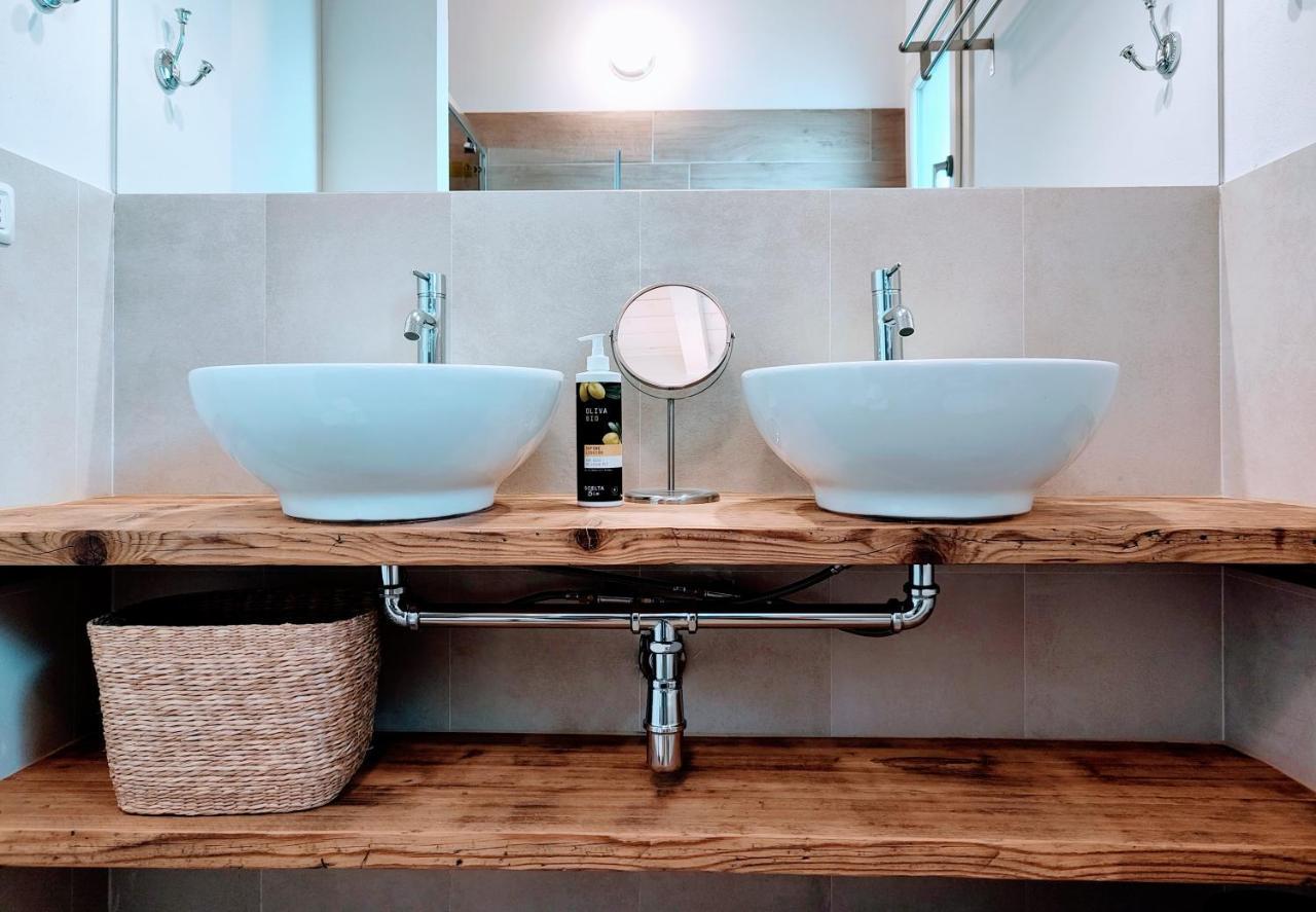 Il Cortiletto - Suites & Apartments ปิสโตยา ภายนอก รูปภาพ